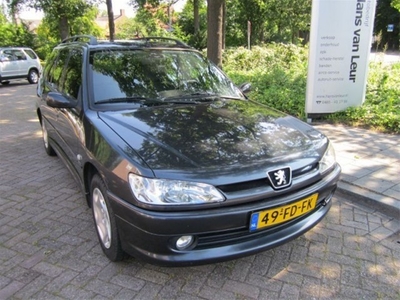 Peugeot 306 break 1.6 xt (bj 2000)