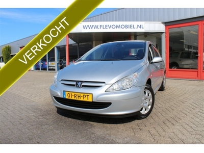 Peugeot 307 1.6 16V XS Premium 5-deurs (bj 2005)