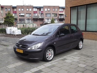 Peugeot 307 2.0 HDi XR, 3 Drs, Bj 2004, APK (bj 2004)