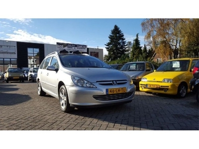 Peugeot 307 SW 2.0 16v esp (bj 2003)