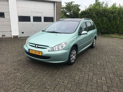 Peugeot 307 SW 2.0 16V Pack