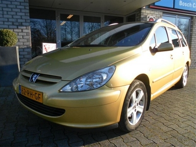 Peugeot 307 SW 2.0 16V Premium (bj 2005)