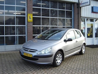 Peugeot 307 XS 1.6-16V 3-DRS AUT4 (bj 2001)