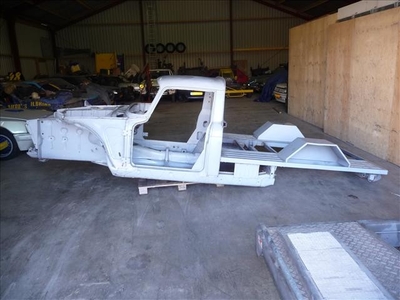 Peugeot 404 Pickup compleet nieuw chassis (bj 1973)