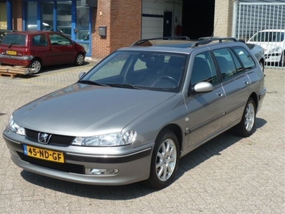 Peugeot 406 break 3.0 24V V6 automaat,bj.2003,climate,half