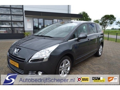 Peugeot 5008 1.6 THP GT navigatie panoramdak 156 pk