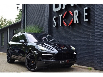 Porsche Cayenne Turbo S Sport design Pakket / Pano /