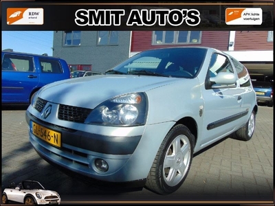 Renault Clio 1.2 16v authentique comfort (2003)