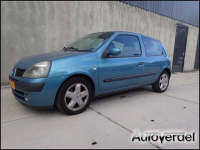 Renault Clio 1.2-16V Dynamique (2003)