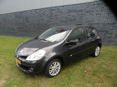 Renault Clio 1.4-16V business line schuifkanteldak