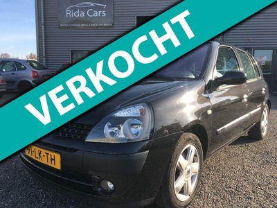 Renault Clio 1.4-16V Privilège APK bij aflevering.