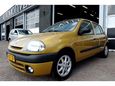 Renault Clio 1.4 RN NWE APK & NAP