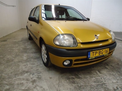 Renault Clio 1.4 rt (1998)