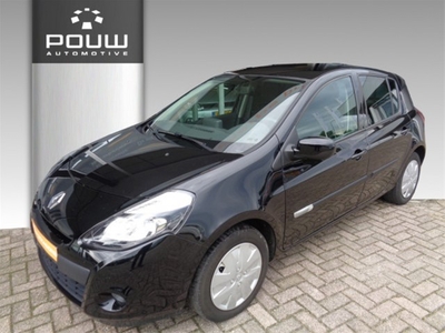 Renault Clio 1.5 dCi 88pk Collection + Trekhaak + Cruise