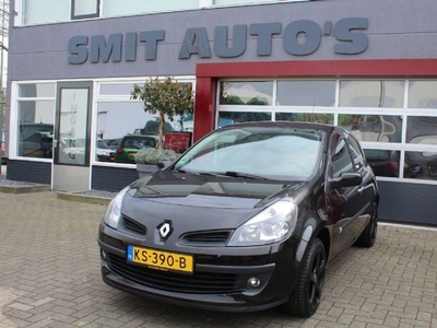 Renault Clio 1.6-16V Dynamique Comfort airco lm velgen