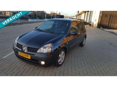 Renault Clio 1.6-16V Privilège Airco,cruise apk:02-2017