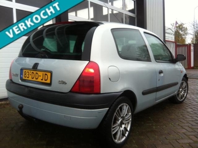 Renault Clio 1.9 D bj1999 verkocht verkocht