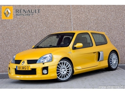 Renault Clio 3.0 24v V6 RS PH II / Uniek Nappa Leder / 31