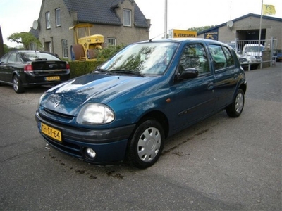 Renault Clio RT 1.4 5-Drs (bj 1998)