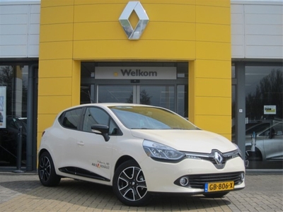 Renault Clio TCe 90pk Expression airco cruise navi DEMO 2015