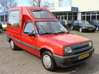 Renault Express 1.4 automaat Rolstoelvervoer (bj 1994)