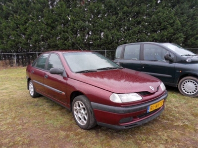 Renault Laguna 1.8 Alizé Chicane (bj 1997)