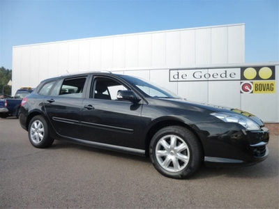 Renault Laguna Estate 2.0 16V Sélection Business (bj 2009)