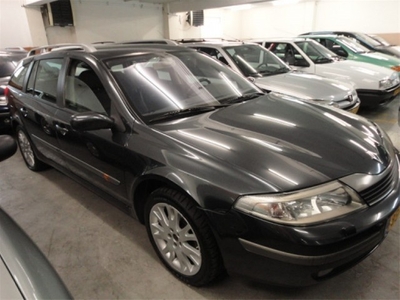 Renault Laguna Grand 1.8-16V Dynamique (bj 2001)