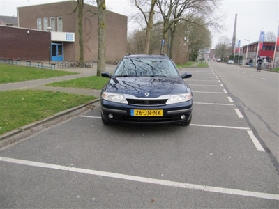 Renault Laguna Grand Tour 1.8-16V Expression (bj 2002)