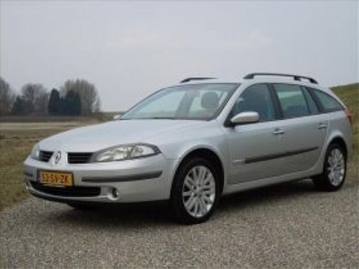 Renault Laguna Grand Tour 2.0-16V Dynamique (bj 2006)