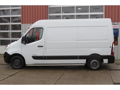 Renault Master T35 2.3 dCi L3H2 EL