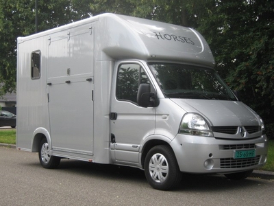 Renault Master T35 2.5 dCi PAARDENVRACHTWAGEN B RIJBEWIJS