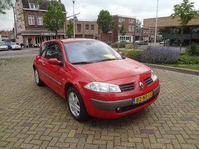 Renault Megane 1.5dci privilege luxe (2004)