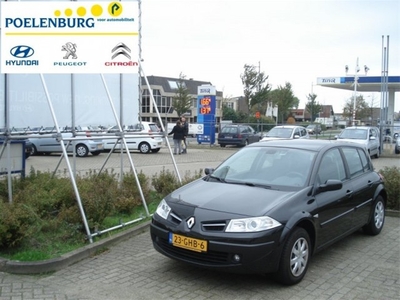 Renault Mégane 1.6-16V Business L. (bj 2008)