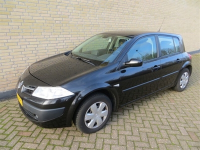 Renault Mégane 1.6-16V Business Line, Navi, ECC, Trekhaak