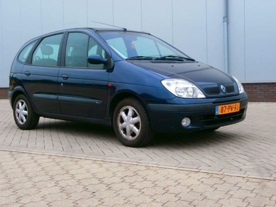 Renault Megane 1.6 16v rxe AIRCO