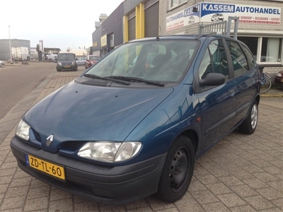 Renault Mégane 1.6 E SCENIC RN (bj 1999)