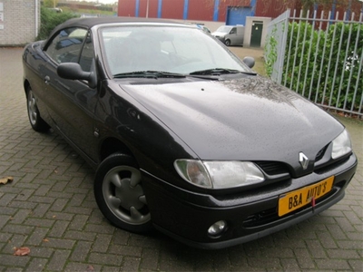 Renault Mégane 1.6 i cabriolet bj;98 Zeer Netjes!!!