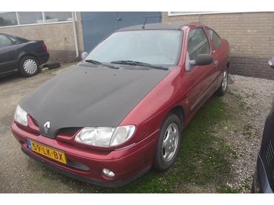 Renault Megane 1.6e