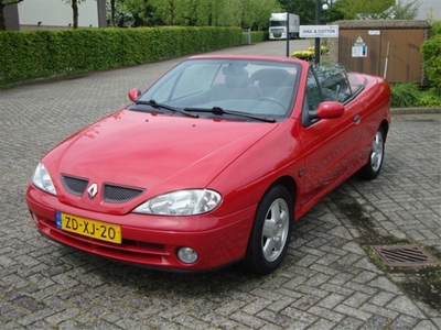 Renault Mégane cabrio Cabrio 1.6 16V CABRIOLET (bj 1999)