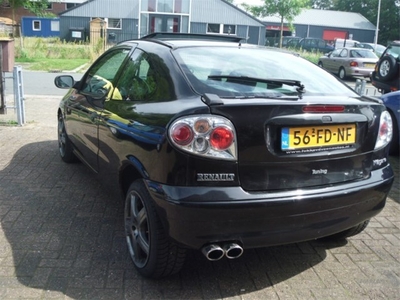 Renault Mégane Coupe 1.6-16V Sport (bj 2000)