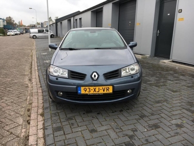 Renault Mégane coupé cabriolet 2.0-16V Exception