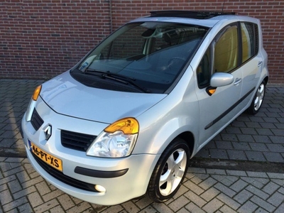 Renault Modus 1.4-16V Privilège Luxe Panorama APK+NAP