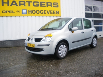 Renault Modus 1.5 dCi Dynamique Luxe (bj 2006)