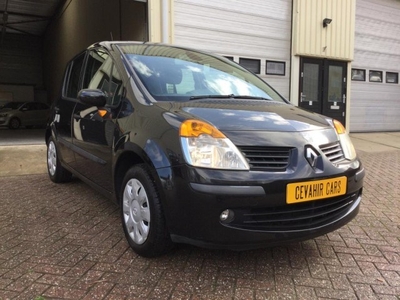 Renault Modus 1.6-16V Tech Line