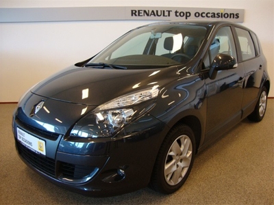 Renault Scénic 1.6 16v Authentique (bj 2012)