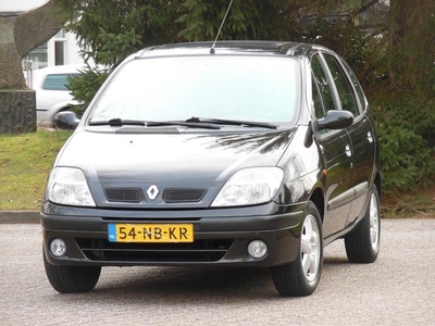 Renault Scénic 1.6-16V Expression Sport 2e