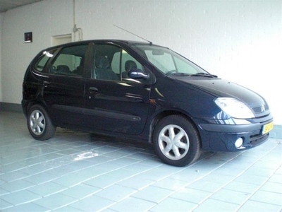 Renault Scenic 1.6 16V RXT Aut. (bj 2000)