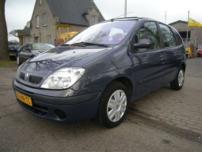 Renault Scenic 1.9 dCi EXPRESSION MET OA CLIMA + 2x