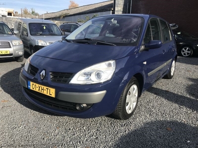 Renault Scenic Scénic 1.6-16V Dynamique Comfort (2007)